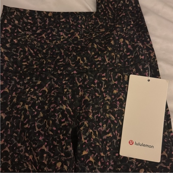 Lululemon Wunder Train High Rise Tight 28” - Picture 5 of 5